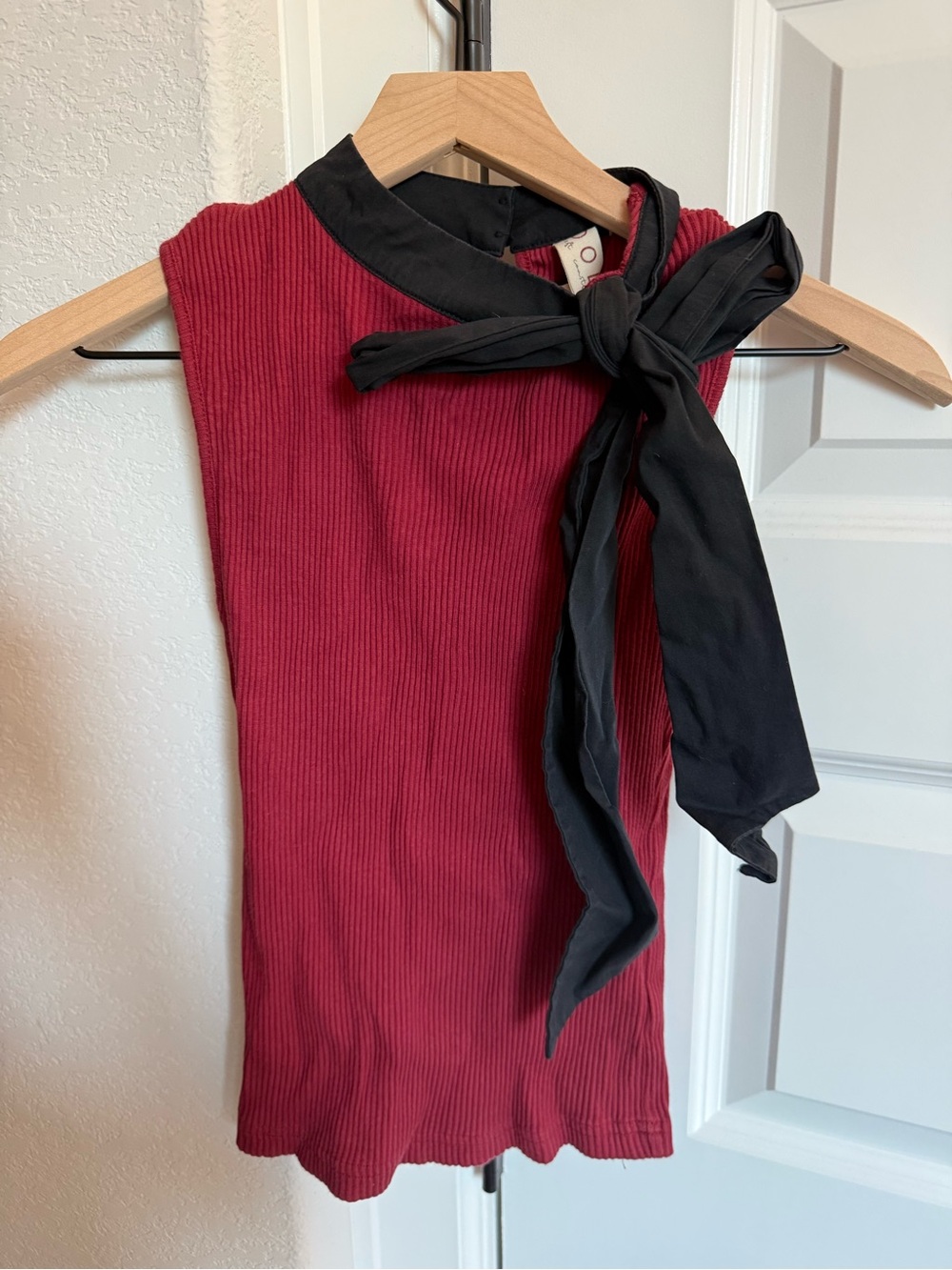 Anthropologie Ribbed Top in Burgundy with Black Bow